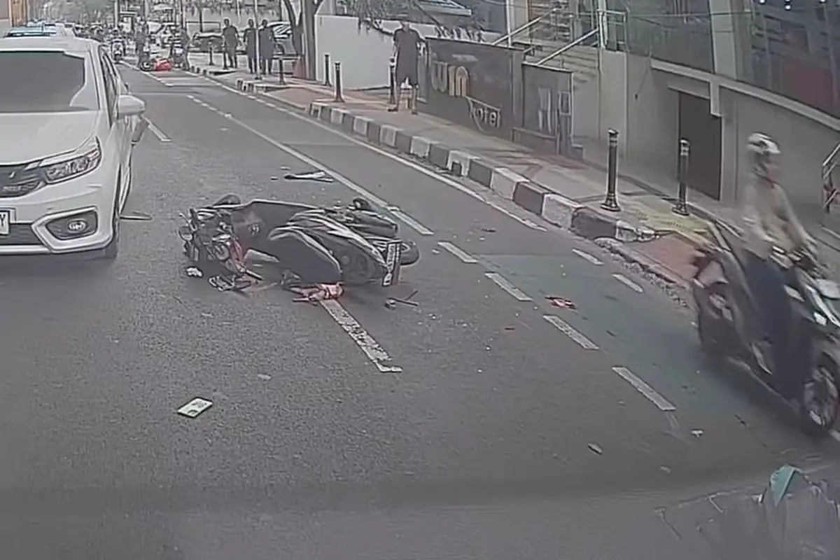 Lokasi kecelakaan BYD tabrak ojol di Blok M